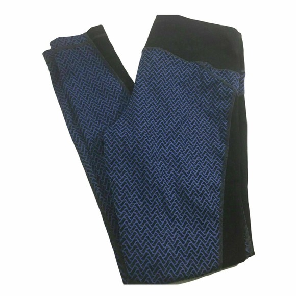 Kirkland Signature Leggings Ladies Small Jacquard Active Leggings Blue Wave EUC - Picture 4 of 4